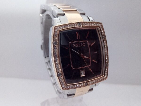 RELIC All Stainless Steel Japan Movement Quartz Wristwatch zr34175 - Image 2
