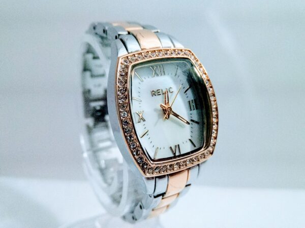 RELIC All Stainless Steel Japan Movement Quartz Wristwatch zr34298 - Image 3