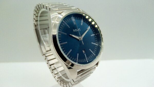 Relic All Stainless Steel Japan Quartz Movement Wristwatch zrt11008 - Image 3