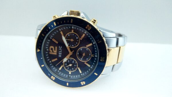 Relic Stainless Steel Japan Movement Quartz Wristwatch zr15772 - Image 4
